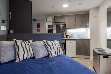 Gold Plus Studio - Image 2